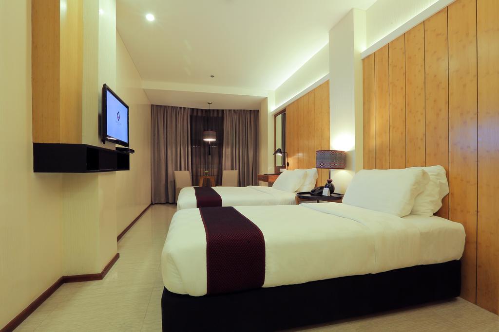 One Vittoria Hotel Vigan Room photo